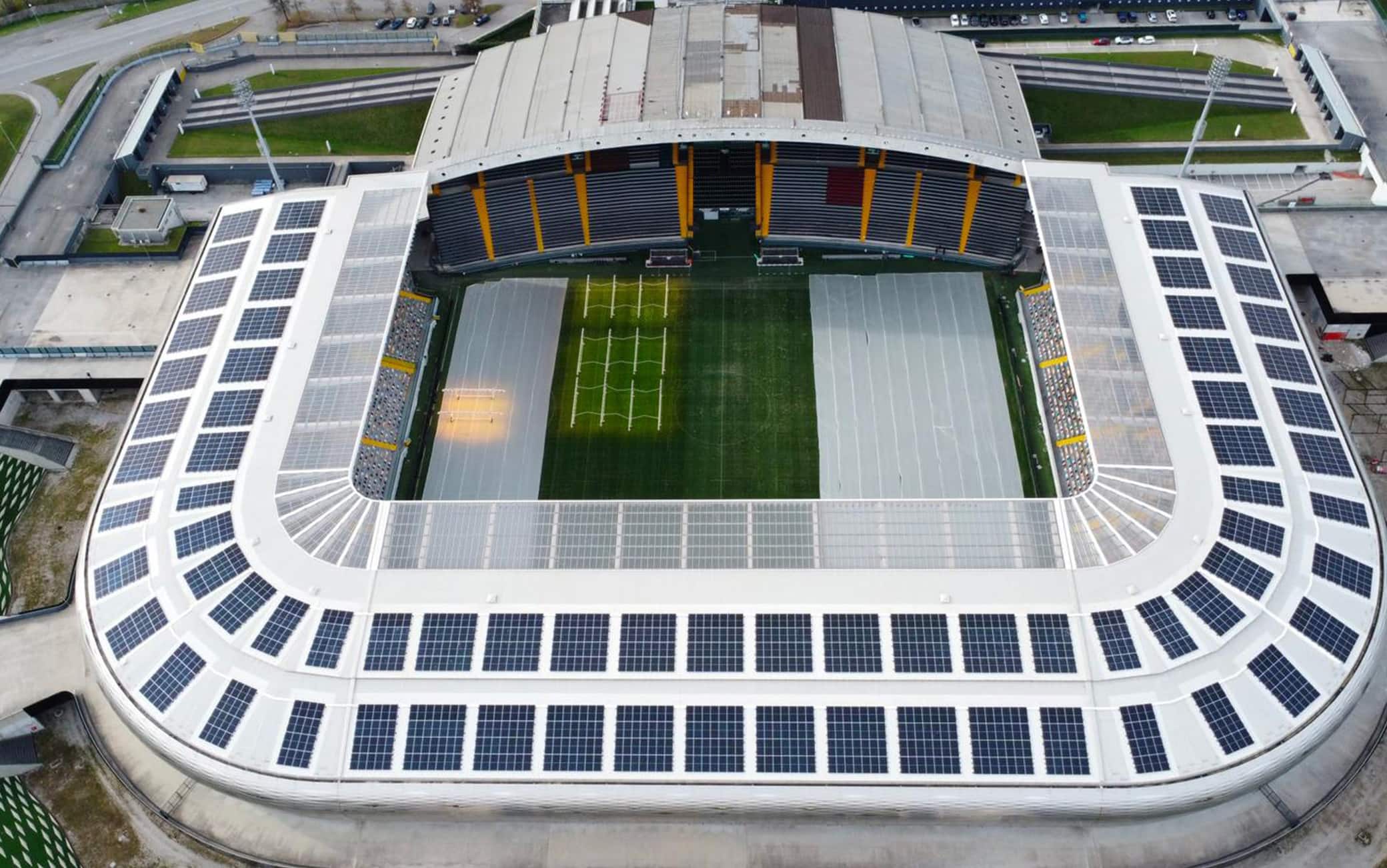 Il parco fotovoltaico sopra il Bluenergy Stadium