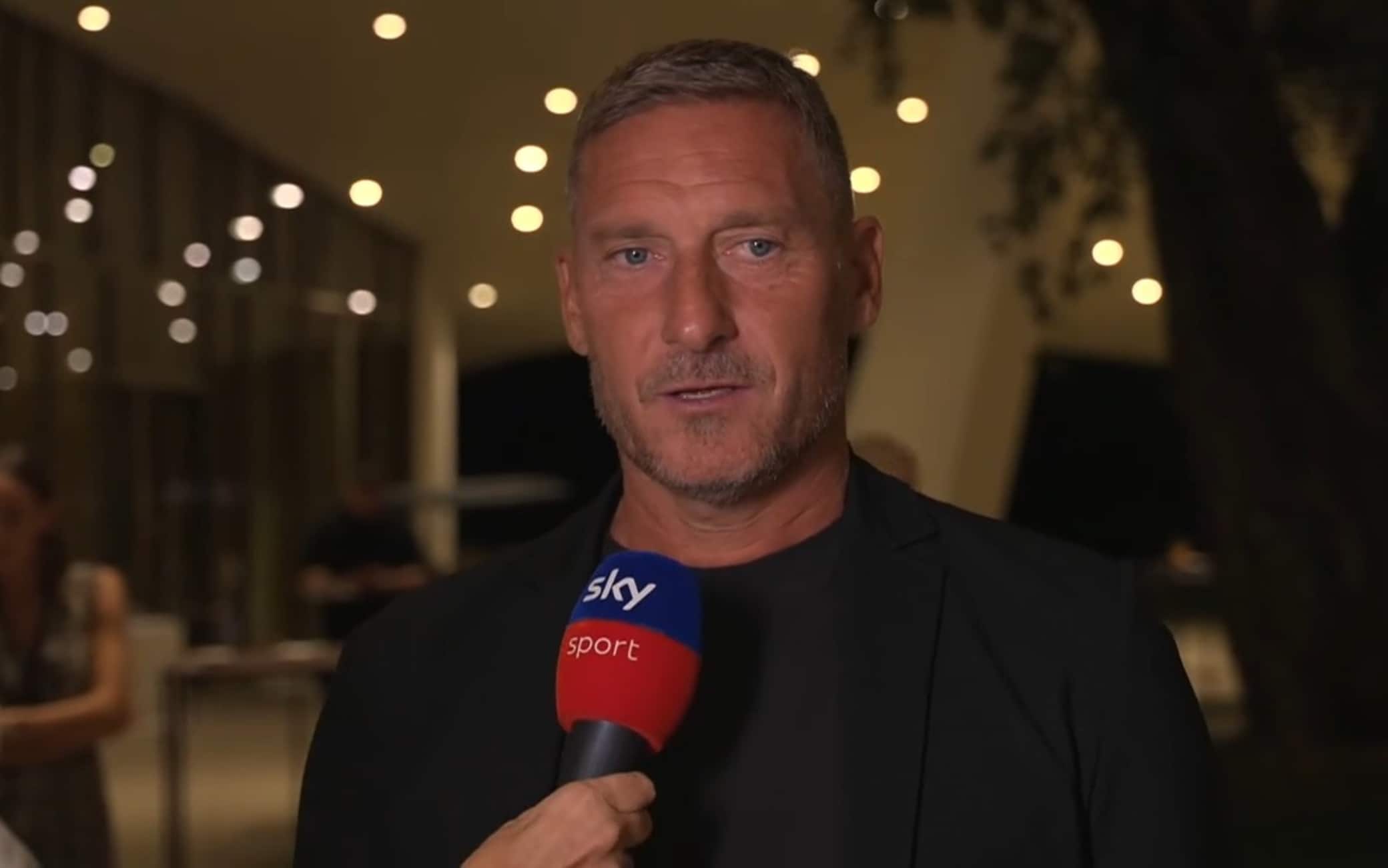 Totti a Sky: "Roma in corsa per lo scudetto. Dybala e Malen come me e Batistuta". VIDEO