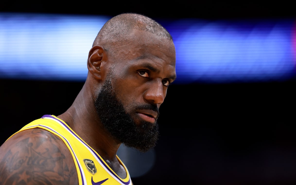 https://sport.sky.it/assets/images/fc340900abaa3c04cde2577b678b7ac0203e1f5c/skysport/it/nba/2026/05/02/nba-playoff-risultati-notte-2-maggio-video/lebron_james_getty_1.jpg?im=Resize,width=1218