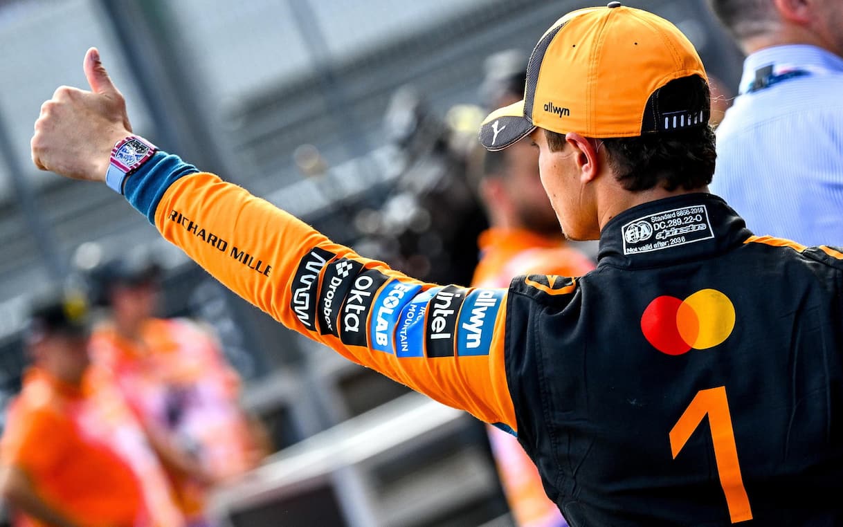 https://sport.sky.it/assets/images/fcb8eec77f58279bc13e63eeb830cc9139bfdbdb/skysport/it/motori/formula-1/video/2026/07/25/f1-gp-ungheria-capelli-commento-video-1114164/norris_ansa_ok.jpg?im=Resize,width=1218