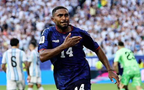 epa13084738 Deroy Duarte of Cape Verde celebrates after scoring the 1-1 during the FIFA World Cup 2026 Round of 32 match Argentina against Cape Verde, in Miami, USA, 03 July 2026.  EPA/RONALD WITTEK