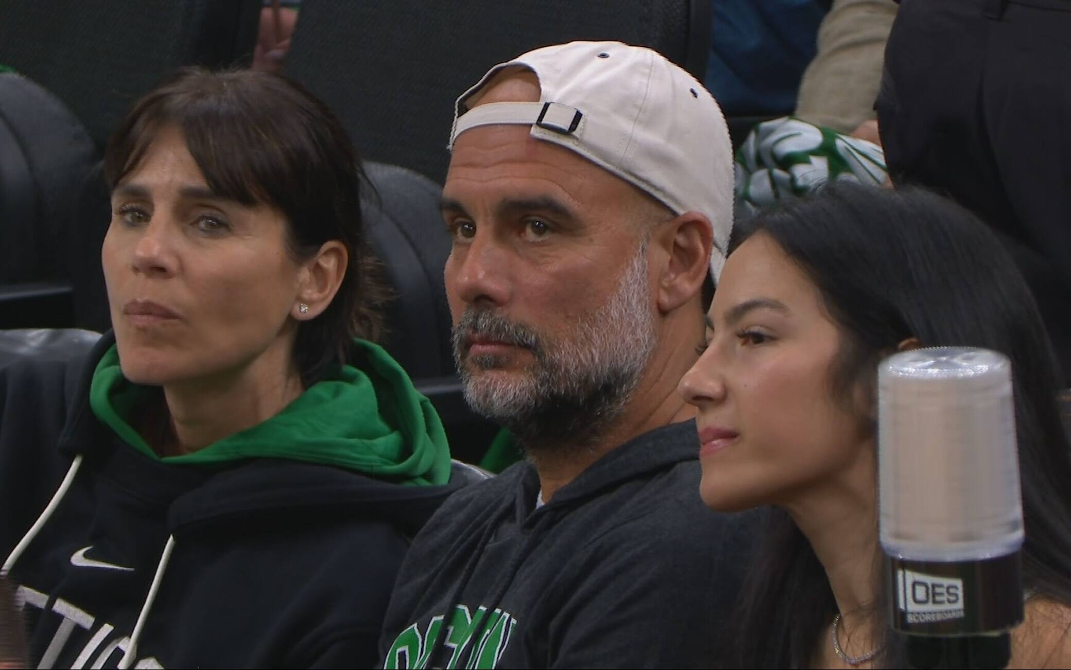 Pep Guardiola a bordo campo