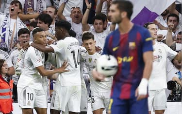 Mbappé-Bellingham, il Real batte il Barcellona